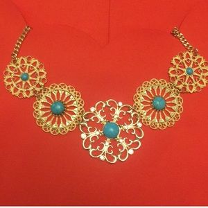 Turquoise and Gold tone necklace